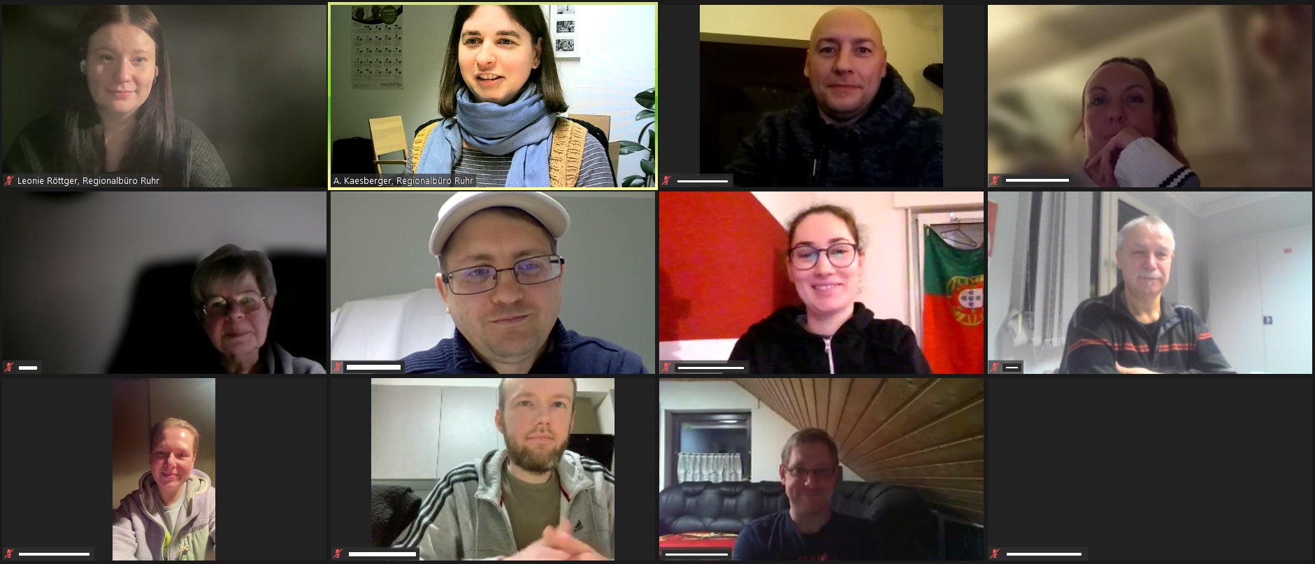 Gruppenfoto/ Screenshot der Teilnehmenden aus dem Webseminar