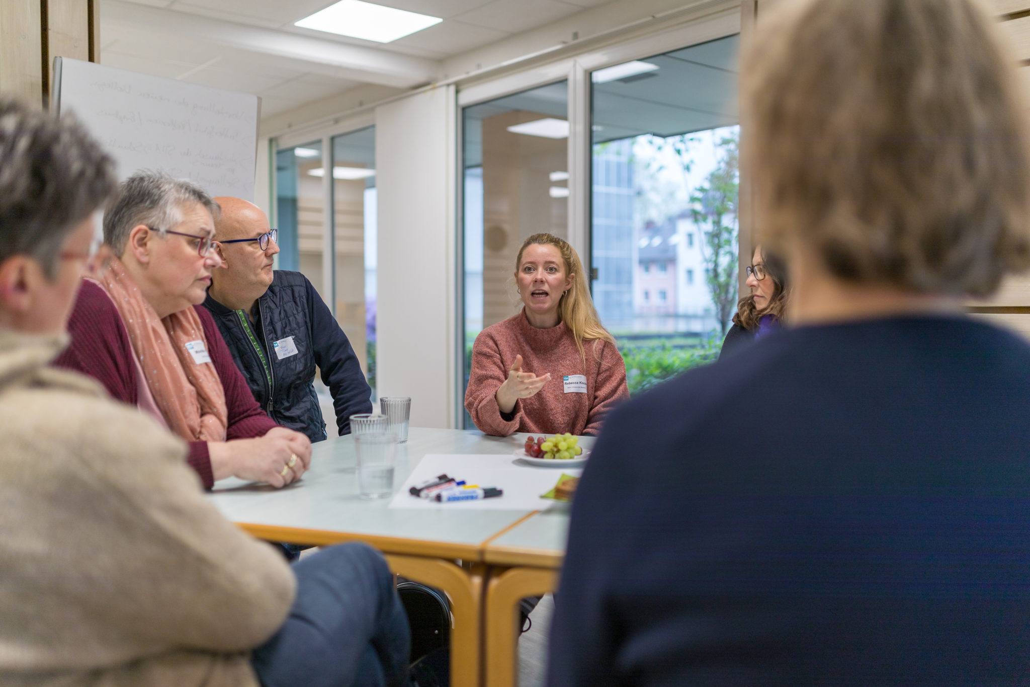 Austausch beim Themencafé