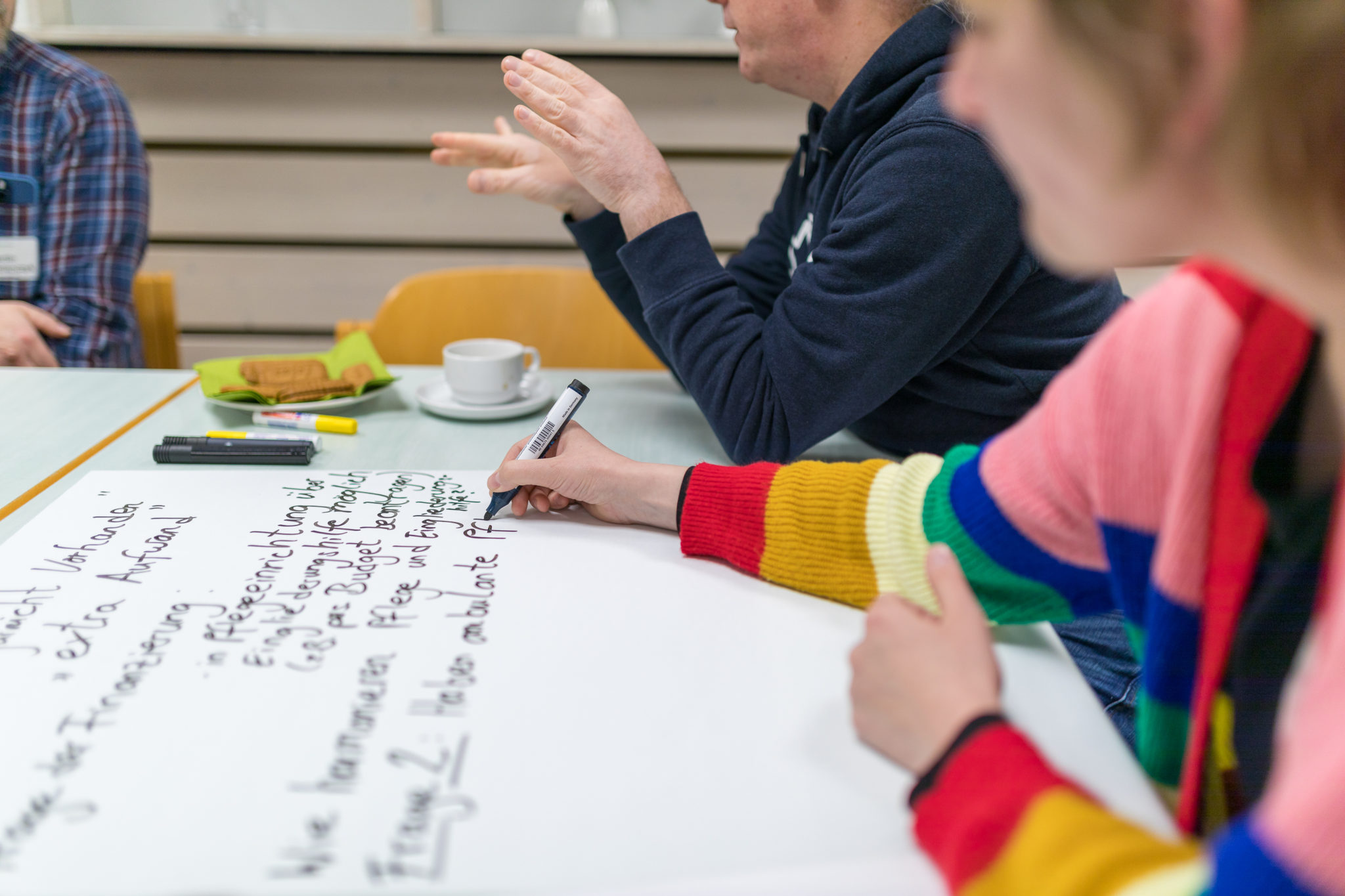 Austausch beim Themencafé