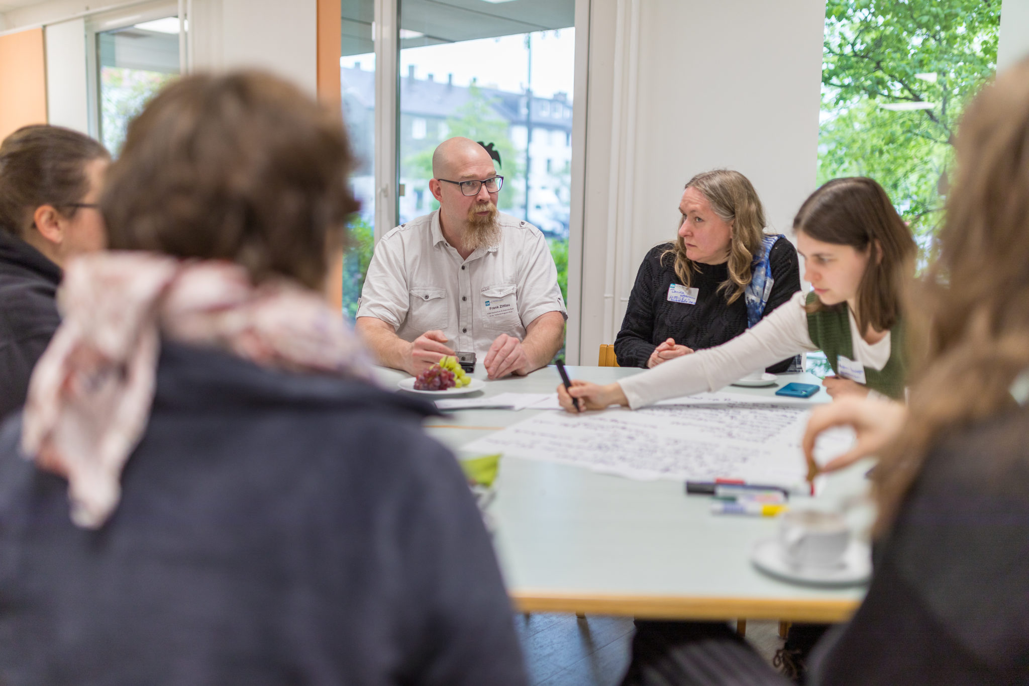 Austausch beim Themencafé