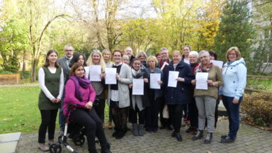 Gruppenbild der Teilnehmenden des Pflegekurses